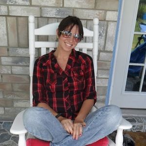 Meet your Posher, Jeannette